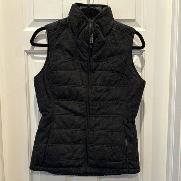 The North Face Jackets & Blazers - The North Face Black Reversible Vest - Womens Small